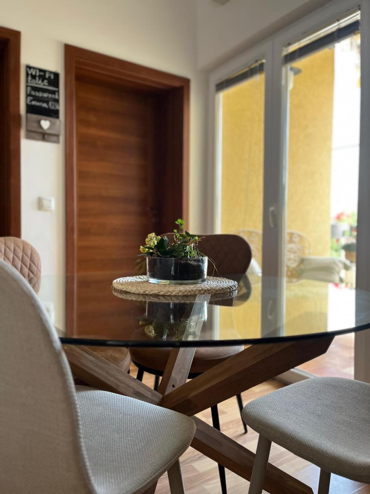 Apartments Emma Biograd Na Moru Ngoại thất bức ảnh