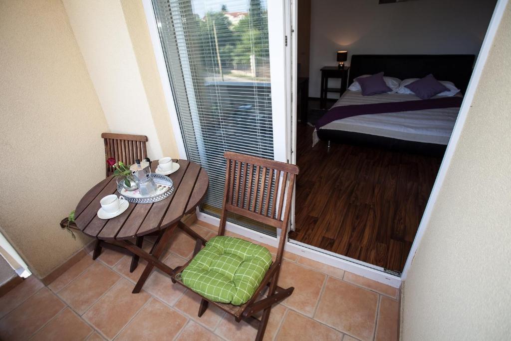 Apartments Emma Biograd Na Moru Ngoại thất bức ảnh